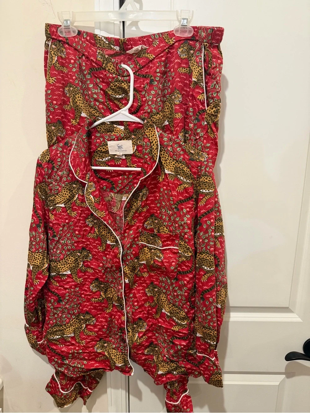 Printfresh Pajama Set Bagheera Cheetah Long Sleeve Button Pink Lightweight- Sz M